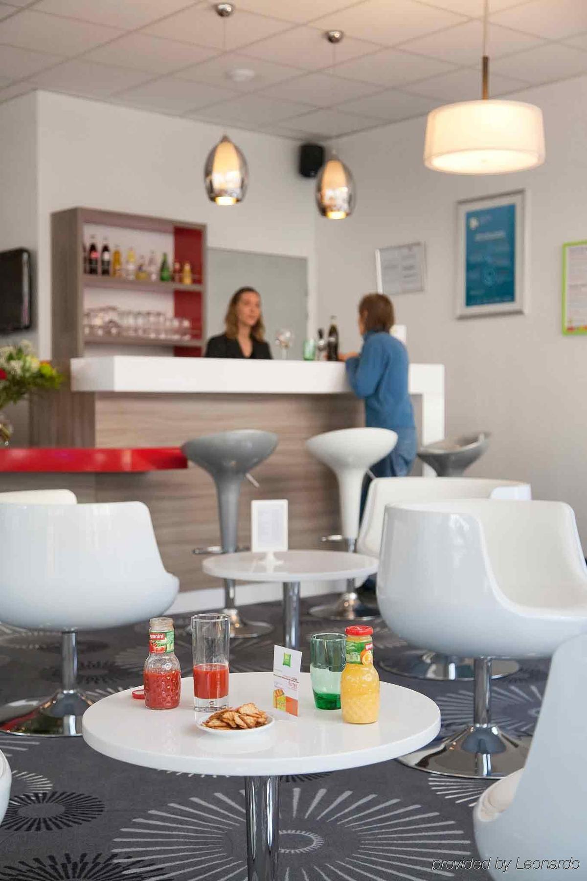 Ibis Styles Grenoble Centre Gare Hotel Buitenkant foto