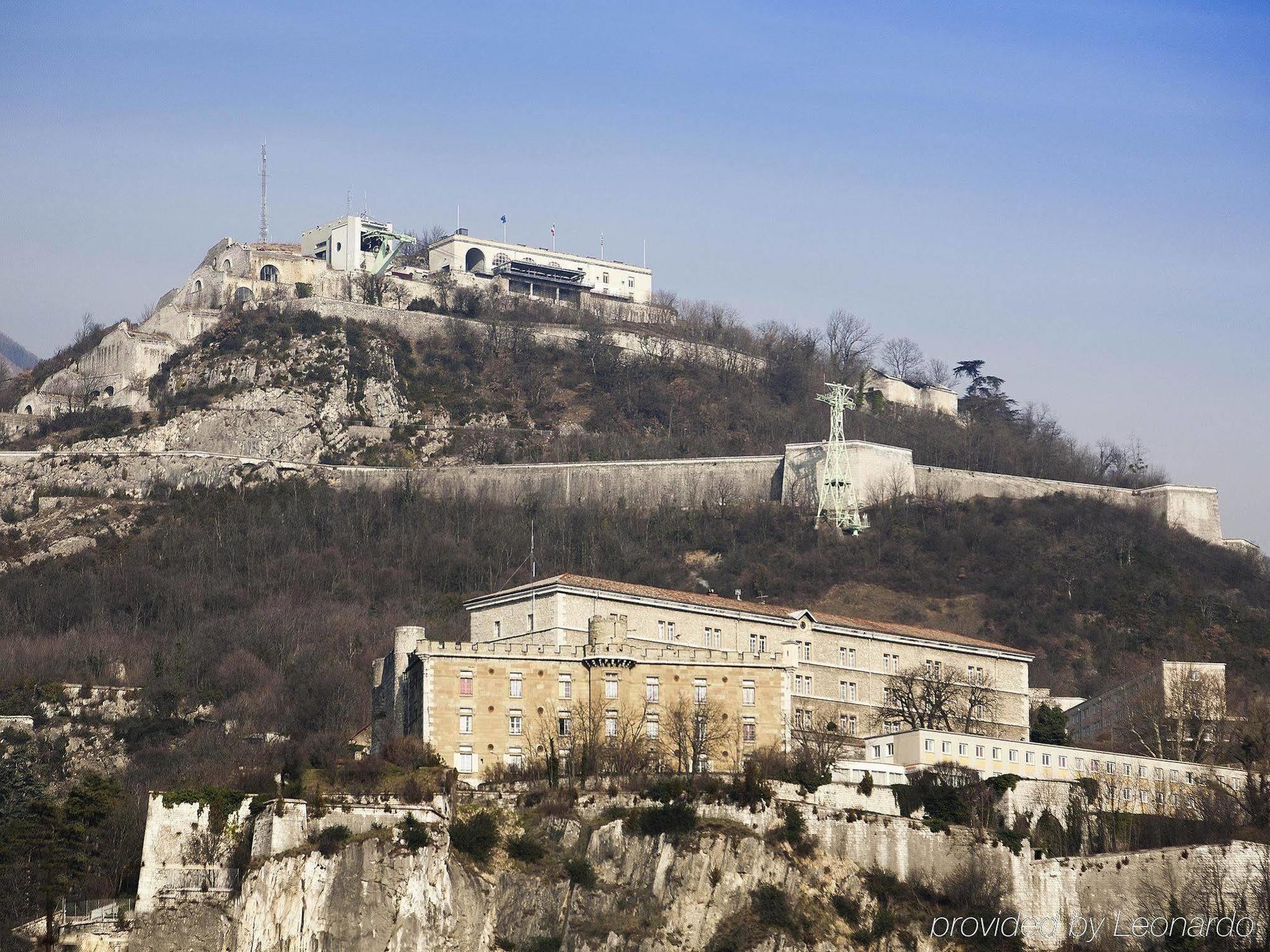 Ibis Styles Grenoble Centre Gare Hotel Buitenkant foto