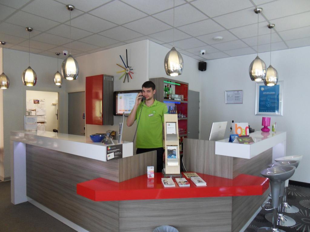 Ibis Styles Grenoble Centre Gare Hotel Buitenkant foto