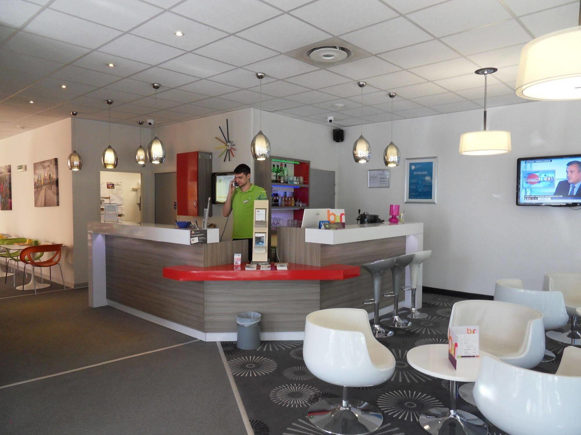 Ibis Styles Grenoble Centre Gare Hotel Buitenkant foto
