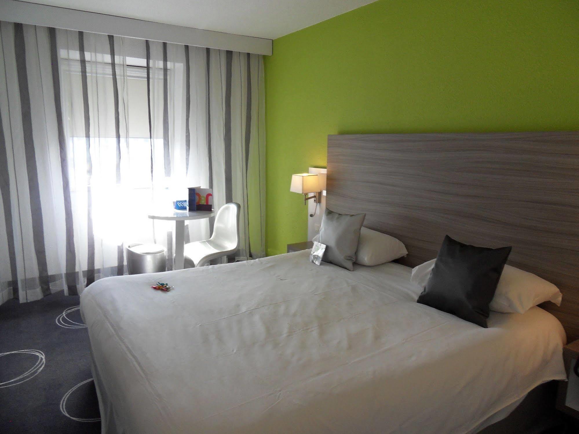 Ibis Styles Grenoble Centre Gare Hotel Buitenkant foto