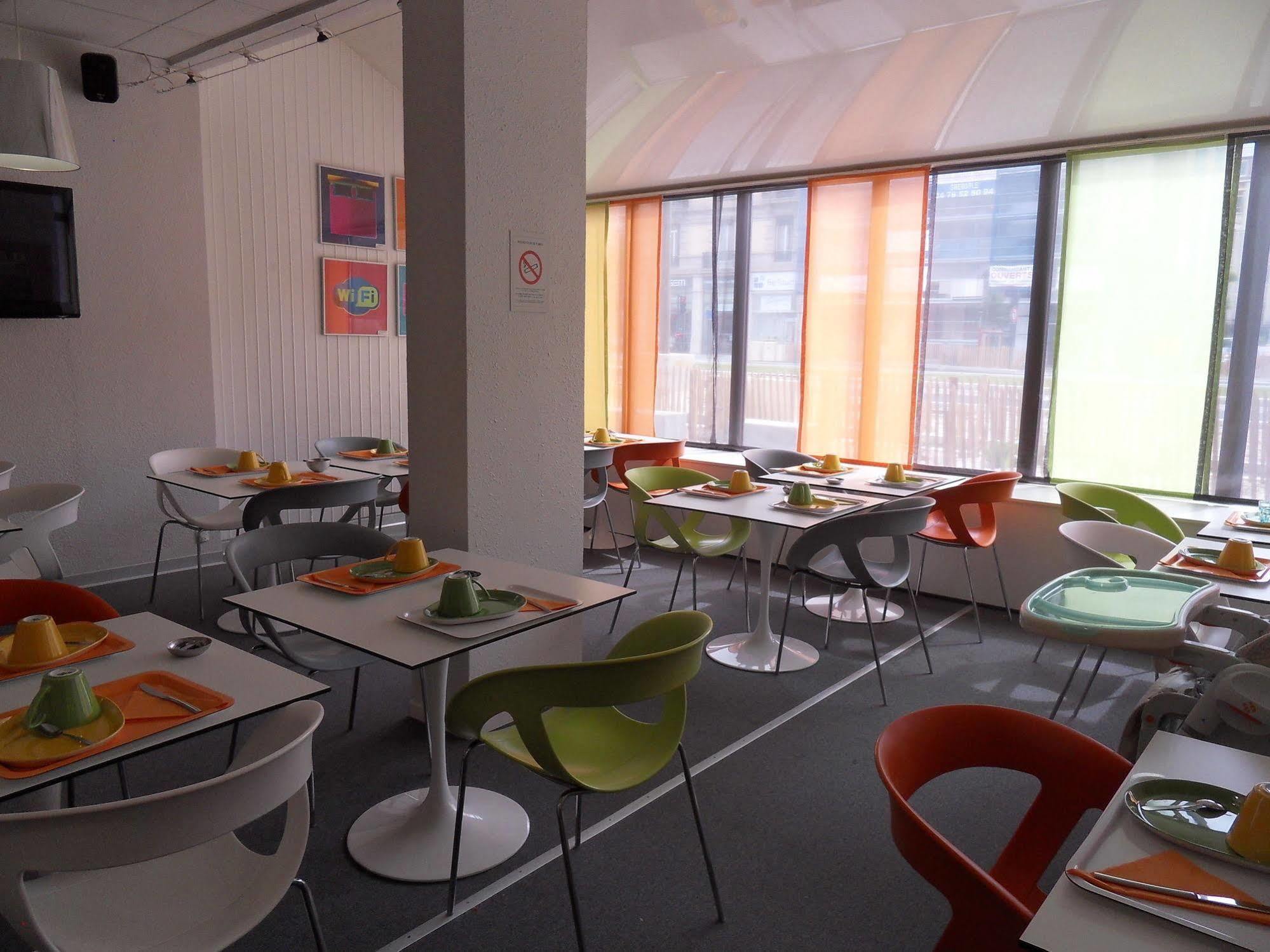 Ibis Styles Grenoble Centre Gare Hotel Buitenkant foto